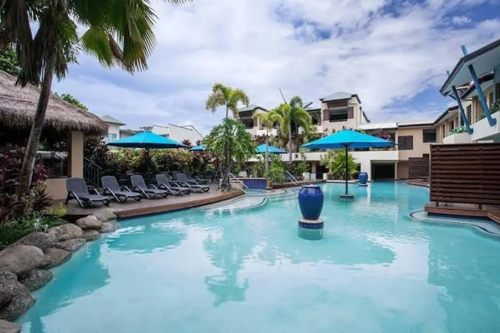 The Lookout Lux Spa, Heart Of Port Douglas Mk
